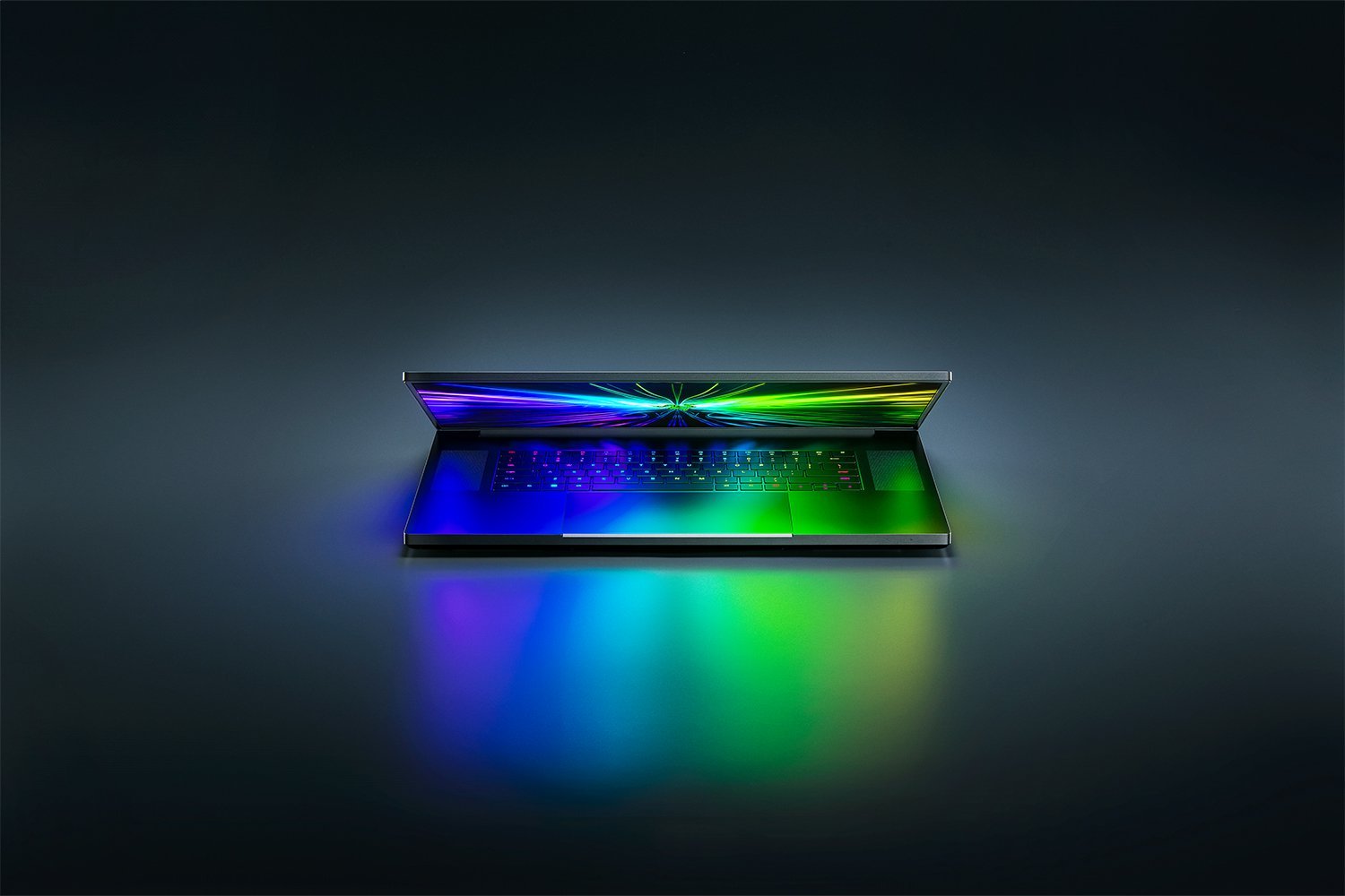 The New Razer Blade 18 is a Beast, Priced at $3099 (16,553 Yuan) with a Huge 18-inch, 300Hz, QHD+ Display 1 The New Razer Blade 18 is a Beast, Priced at $3099 (16,553 Yuan) with a Huge 18-inch, 300Hz, QHD+ Display - News - News